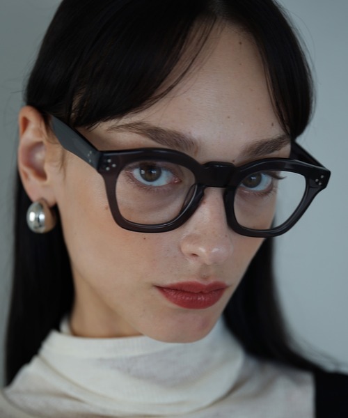 NUEF （ヌエフ）の「Cinq05（メガネ・レディース・ブラック/グレー/ブラウン・FREE）」の20枚目の写真