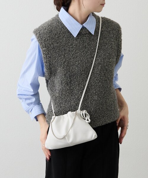 russet（ラシット）の「レザー巾着4WAYミニショルダーバッグ（ショルダーバッグ・レディース・ホワイト/ブラック/サックスブルー/シルバー/レッド・FREE）」の9枚目の写真