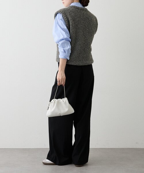 russet（ラシット）の「レザー巾着4WAYミニショルダーバッグ（ショルダーバッグ・レディース・ホワイト/ブラック/サックスブルー/シルバー/レッド・FREE）」の11枚目の写真