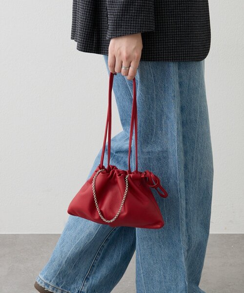 russet(ラシット)の「レザー巾着4WAYミニショルダーバッグ(ショルダーバッグ・レディース・ホワイト/ブラック/サックスブルー/シルバー/レッド・FREE)」の8枚目の写真