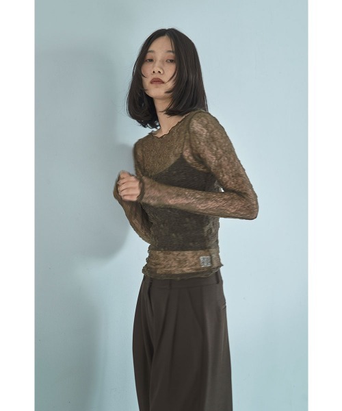 marjour（マージュール）の「VINTAGE NUANCE SHEER LACE TOPS（Tシャツ/カットソー・レディース・オフホワイト/ブラウン・M）」の18枚目の写真