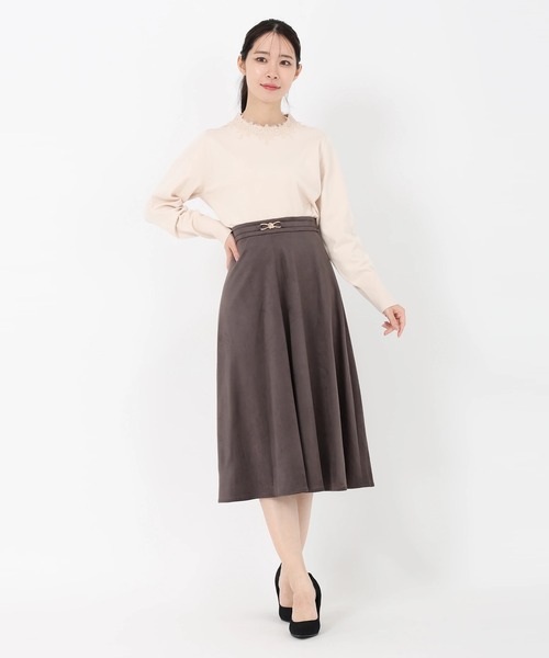 STRAWBERRY-FIELDS(ストロベリーフィールズ)の「コンフォートイネス_レース*パールネックニット(ニット/セーター・レディース・ブラック/ピンクベージュ・2)」の10枚目の写真