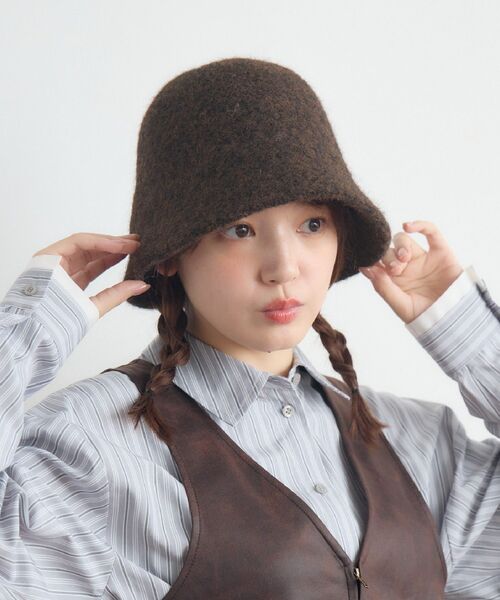 casita(RETRO GIRL)(カシータ)の「Fファーベルハット(ハット・レディース・オフホワイト/チャコールグレー/ブラウン・ONE SIZE)」の3枚目の写真