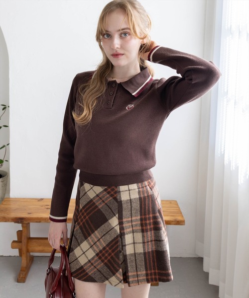 clear（クリア）の「刺繍入り配色ポロニット［大人 カジュアル 着回し力抜群］≪AW新作≫（ニット/セーター・レディース・ネイビー/アイボリー/ブラウン・F）」の21枚目の写真