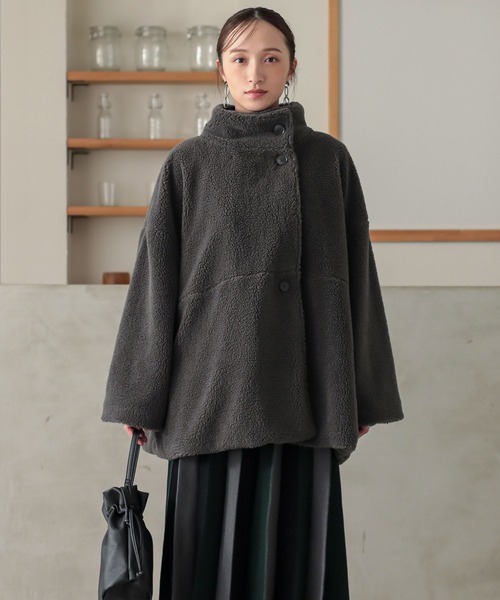 n'OrLABEL（ノアールレーベル）の「『スタンドカラーボアショートコート』（その他アウター・レディース・チャコール/モカ・FREE）」の19枚目の写真