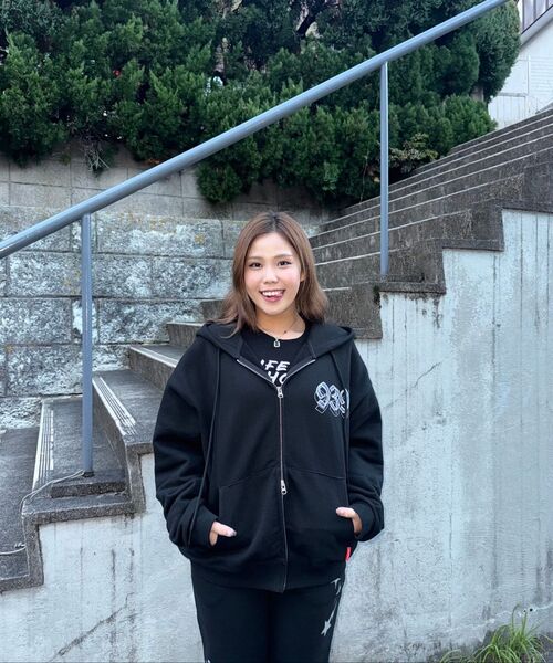 ARCHIVE BOLD(アーカイブボールド)の「UNDEFEATED HOOD ZIP-UP (BLACK)(パーカー・メンズ・その他・SMALL/MEDIUM/LARGE/X-LARGE)」の8枚目の写真
