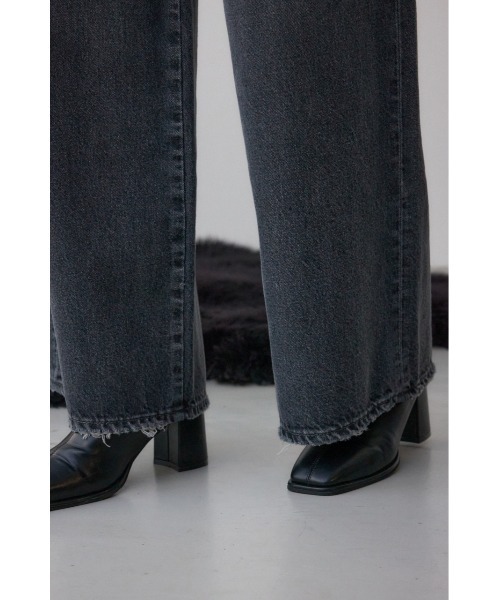 AZUL by moussy(アズールバイマウジー)の「AZUL DENIM リペアワイドデニム(デニムパンツ・レディース・ライトブルー/ライトブラック・SMALL/MEDIUM)」の13枚目の写真
