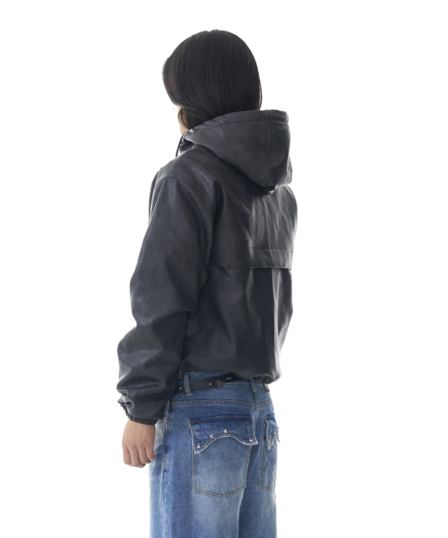 AAKAM(アーカム)の「Leather Puffer Jacket (Black)(ダウンジャケット/コート・レディース・その他・1/2)」の11枚目の写真