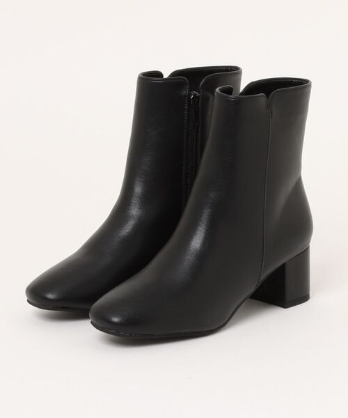 Bridget Birkin(ブリジットバーキン)の「【Bridget Birkin】サイドスリットショートブーツ(53055B)(ブーツ・レディース・ベージュ/ブラック・LL/L/S/M)」の2枚目の写真