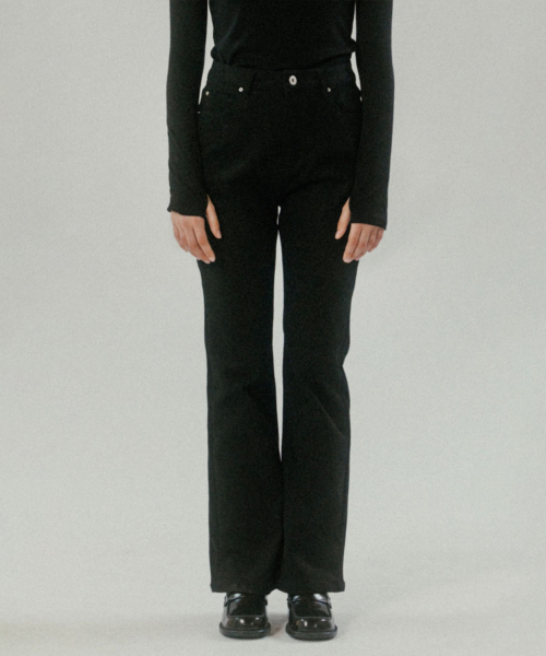 TTUDEMENT（トュードメント）の「COTTON BOOTSCUT PANTS BLACK（その他パンツ・レディース・その他・SMALL）」の2枚目の写真