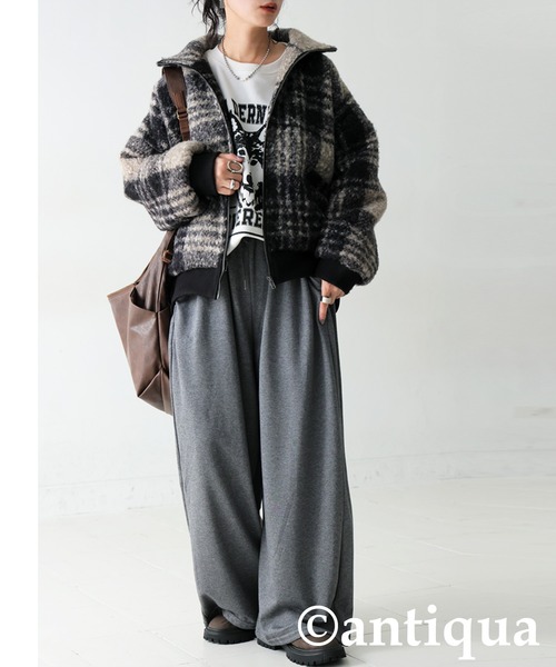 antiqua(アンティカ)の「裏毛 ワイド スウェットパンツ(スウェットパンツ・レディース・チャコールグレー/ブラック・ONESIZE)」の4枚目の写真