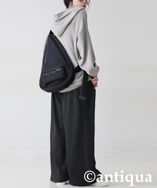 antiqua(アンティカ)の「裏毛 ワイド スウェットパンツ(スウェットパンツ・レディース・チャコールグレー/ブラック・ONESIZE)」の9枚目の写真