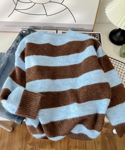 CADBURY（キャドバリー）の「ｸﾙｰﾈｯｸﾎﾞｰﾀﾞｰﾆｯﾄ（ニット/セーター・レディース・ホワイト/オレンジ/グレー/ブルー・FREE）」の4枚目の写真