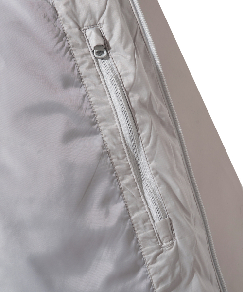 PHYPS MOTORCYCLE（フィップスモーターサイクル）の「H-Tech Non Quilting Hoodie Jacket Silver（ダウンジャケット/コート・レディース・その他・SMALL/MEDIUM/LARGE/X-LARGE）」の15枚目の写真