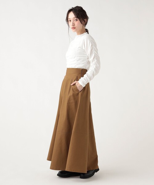 BEAMS HEART(ビームスハート)の「シャーリング ギャザー プルオーバー(Tシャツ/カットソー・レディース・オフホワイト/ブラック/ミント・FREE)」の5枚目の写真