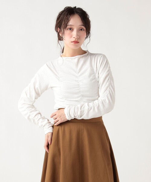 BEAMS HEART(ビームスハート)の「シャーリング ギャザー プルオーバー(Tシャツ/カットソー・レディース・オフホワイト/ブラック/ミント・FREE)」の7枚目の写真