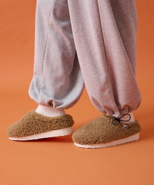 THE NORTH FACE(ザノースフェイス)の「【THE NORTH FACE】MULE FLEECE(スリッポン・レディース・ブラウン/クリーム/オリーブ/ベージュ・23cm/24cm/25/27cm/26cm)」の17枚目の写真