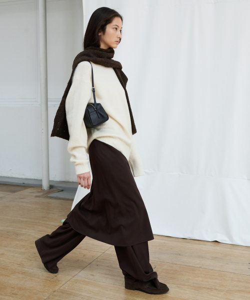 LEVAR(レバー)の「Whenever Wide Slacks - Walnut Brown(スラックス・レディース・その他・MEDIUM/SMALL)」の2枚目の写真