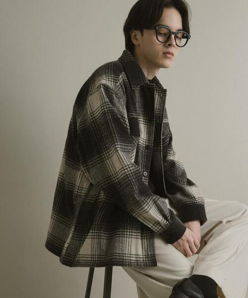 SENSE OF PLACE by URBAN RESEARCH(センスオブプレイスバイアーバンリサーチ)の「ブラッシュドヘビーネルチェックシャツ(シャツ/ブラウス・メンズ・ブラック/パープル/ブルー・LARGE/MEDIUM)」の2枚目の写真