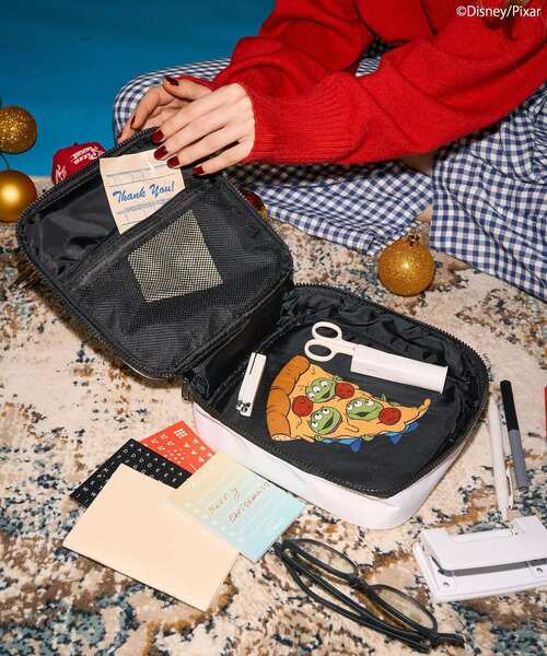 AMERICAN HOLIC（アメリカンホリック）の「【PIZZA PLANET】ポーチ（ポーチ・レディース・オフホワイト・FREE）」の4枚目の写真