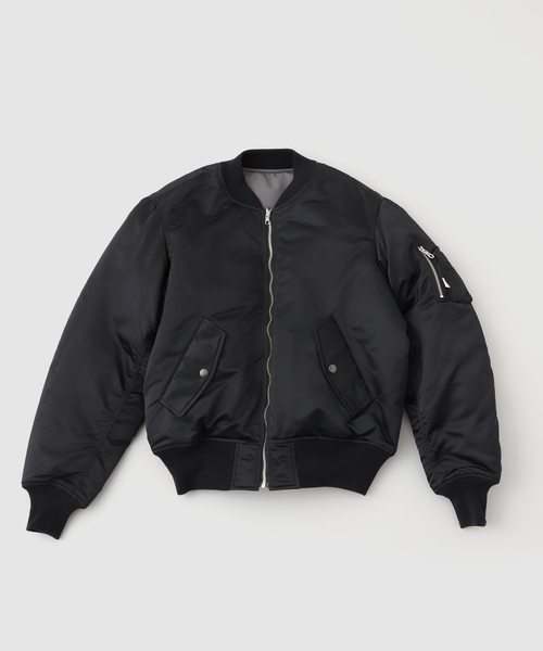 SimplyComplicated(シンプリーコンプリケイテッド)の「SimplyComplicated/シンプリーコンプリケイテッド ALT BOMBMER JACKET(MA-1・メンズ・ブラック/カーキ・2/1)」の2枚目の写真