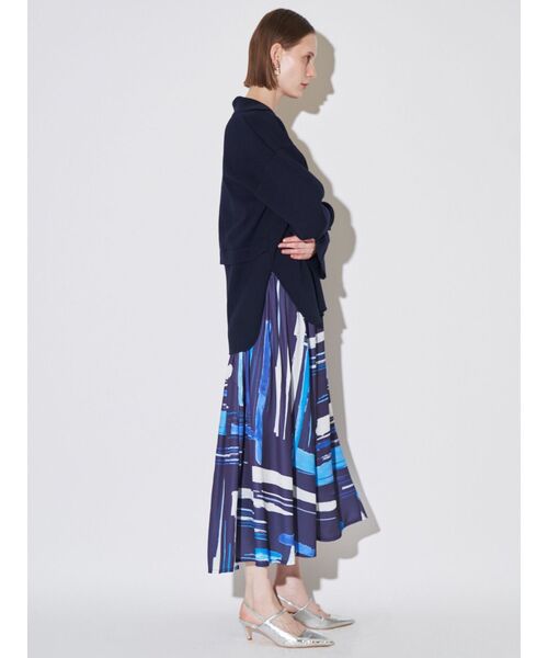 ELENDEEK（エレンディーク）の「フルイドラインキャミワンピース（ワンピース・レディース・オフホワイト/ネイビー・FREE）」の18枚目の写真