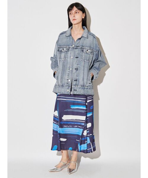 ELENDEEK（エレンディーク）の「フルイドラインキャミワンピース（ワンピース・レディース・オフホワイト/ネイビー・FREE）」の19枚目の写真