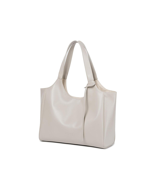 Yuje(ユジェ)の「LIBER BAG_large (3color)(ショルダーバッグ・レディース・ライトグレー/ブラック/ブラウン系その他/ライトベージュ・FREE)」の3枚目の写真