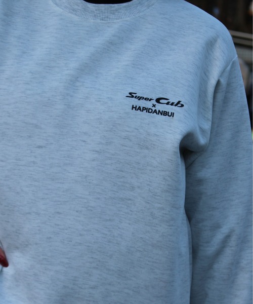 sanrio(サンリオ)の「【HONDA/ホンダ×Sanrio/サンリオ】HONDA×はぴだんぶい ダンボールニットスウェットクルー(スウェット・メンズ・スミクロ/オートミール/ブラック/サックスブルー・MEDIUM/LARGE)」の14枚目の写真