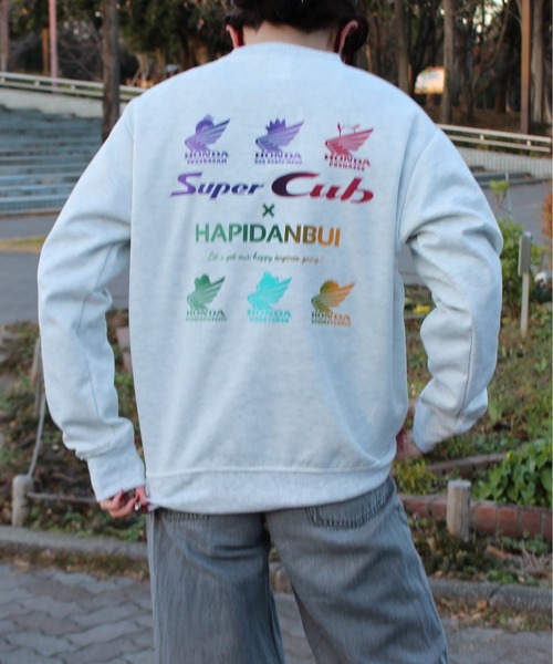 sanrio(サンリオ)の「【HONDA/ホンダ×Sanrio/サンリオ】HONDA×はぴだんぶい ダンボールニットスウェットクルー(スウェット・メンズ・スミクロ/オートミール/ブラック/サックスブルー・MEDIUM/LARGE)」の12枚目の写真