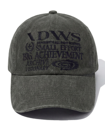 IDWS（アイドンワナセル）の「Signature Maxi Cap Charcoal（キャップ）」