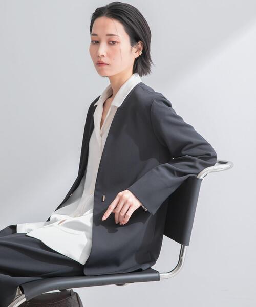 URBAN RESEARCH ROSSO WOMEN(アーバンリサーチ ロッソ)の「ストレッチツイルノーカラージャケット(ノーカラージャケット・レディース・ライトベージュ/ブラック・38/36)」の15枚目の写真