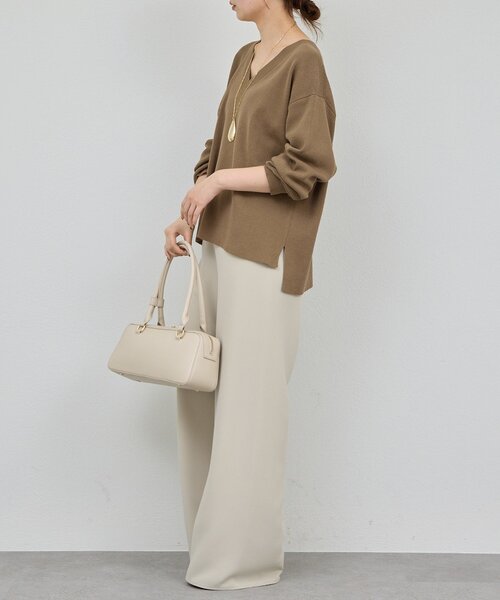 GALLARDAGALANTE(ガリャルダガランテ)の「【セットアップ対応】Vニット(ニット/セーター・レディース・グレイッシュベージュ/チャコールグレー・FREE)」の14枚目の写真