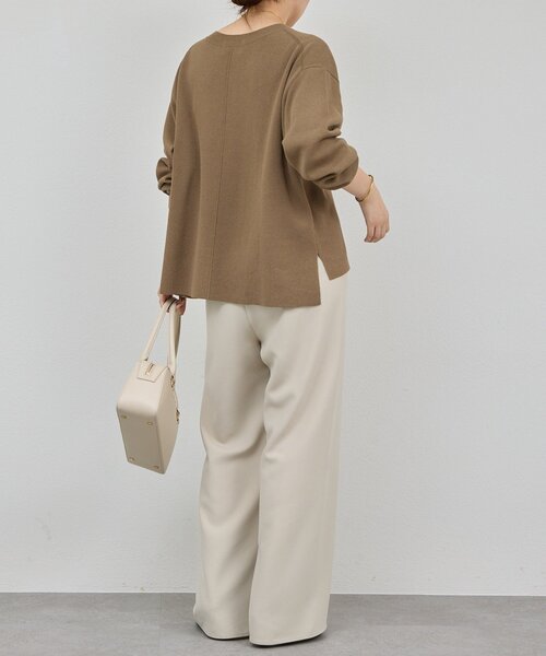 GALLARDAGALANTE(ガリャルダガランテ)の「【セットアップ対応】Vニット(ニット/セーター・レディース・グレイッシュベージュ/チャコールグレー・FREE)」の15枚目の写真