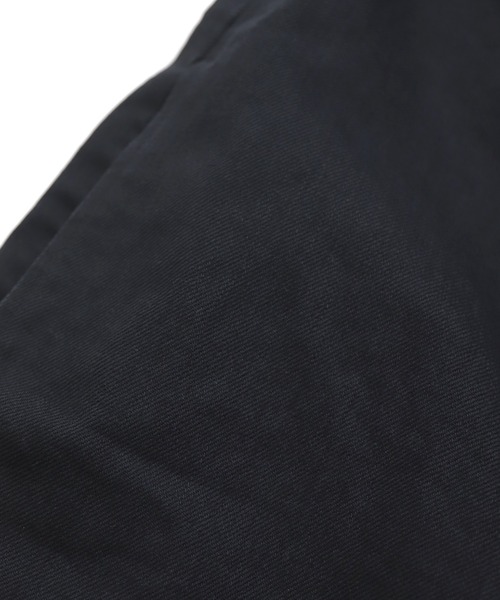 Yarmo（ヤーモ）の「[Yarmo] 10oz Denim High Rise Brace Trousers（サロペット/オーバーオール・レディース・ブラック/ブルー・M）」の18枚目の写真