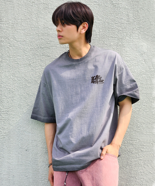 ASTRAL PROJECTION（アストラルプロジェクション）の「[APSTUDIOXSCARYBROTHER SERIES 3]ピグメントルーズフィット半袖Tシャツ_グレー（Tシャツ/カットソー・メンズ・その他・M/L/XL/XXL）」の3枚目の写真