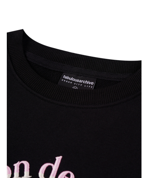 FABULOUS ARCHIVE(ファビュラスアーカイブ)の「ウィメンズクロップサークルロゴエンボリリスヘビーテリーマンツーマンブラックピンク(FCD3TS701W)(スウェット・レディース・その他・M/L)」の5枚目の写真
