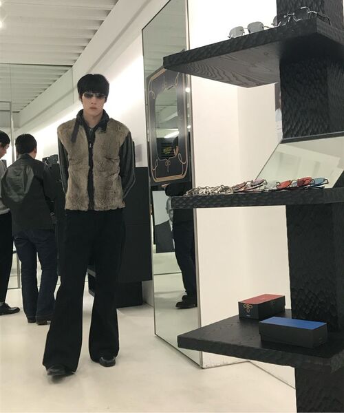 DNSR(ディーエヌエスアール)の「シグネチャーフレアデニムパンツ ブラック(デニムパンツ・メンズ・その他・M/S/XL/L)」の8枚目の写真