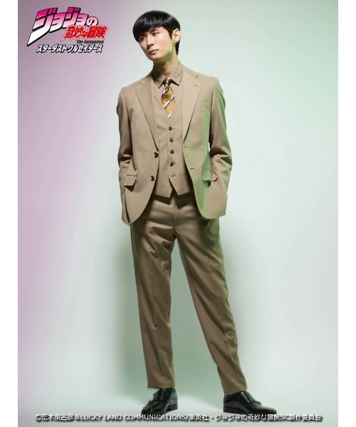 Perfect Suit FActory(パーフェクトスーツファクトリー)の「アニメ『ジョジョの奇妙な冒険 スターダストクルセイダース』セットアップパンツ【DIO】(スラックス・メンズ・ベージュ・L/M/S/SS/3L/LL)」の3枚目の写真