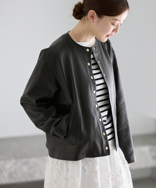 IENA（イエナ）の「《追加》シープクルーネックブルゾン（ライダースジャケット・レディース・ブラック・FREE）」の7枚目の写真