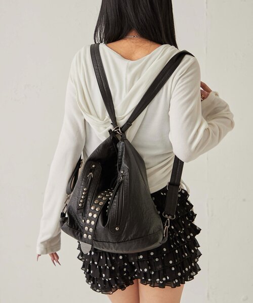 WHO'S WHO gallery（フーズフーギャラリー）の「2WAYドットスタッズリンプバッグ（ショルダーバッグ・レディース・ブラック/レッド・FREE）」の4枚目の写真