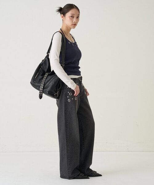 WHO'S WHO gallery（フーズフーギャラリー）の「2WAYドットスタッズリンプバッグ（ショルダーバッグ・レディース・ブラック/レッド・FREE）」の14枚目の写真