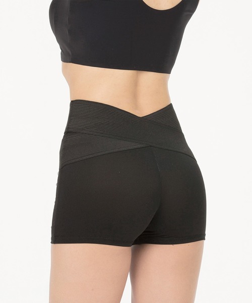 Honeys（ハニーズ）の「履くだけでお腹シュッとレギンス１分丈（レギンス/スパッツ・レディース・ベージュ/ブラック・L/LL/M）」の6枚目の写真