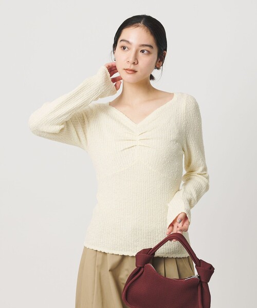 BEAUTY&YOUTH UNITED ARROWS（ビューティーアンドユースユナイテッドアローズ）の「フロントタック リブニットプルオーバー（ニット/セーター・レディース・オフホワイト/ブラック/ライム・FREE）」の2枚目の写真