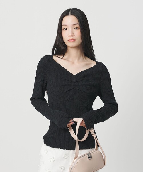 BEAUTY&YOUTH UNITED ARROWS（ビューティーアンドユースユナイテッドアローズ）の「フロントタック リブニットプルオーバー（ニット/セーター・レディース・オフホワイト/ブラック/ライム・FREE）」の3枚目の写真