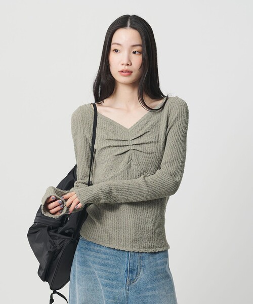 BEAUTY&YOUTH UNITED ARROWS（ビューティーアンドユースユナイテッドアローズ）の「フロントタック リブニットプルオーバー（ニット/セーター・レディース・オフホワイト/ブラック/ライム・FREE）」の4枚目の写真