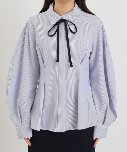 ASTORIA ODIER（アストリアオディール）の「ストライプ配色リボンペプラムブラウス（シャツ/ブラウス・レディース・ホワイト×ブラック/ホワイト×ブルー・MEDIUM）」の13枚目の写真