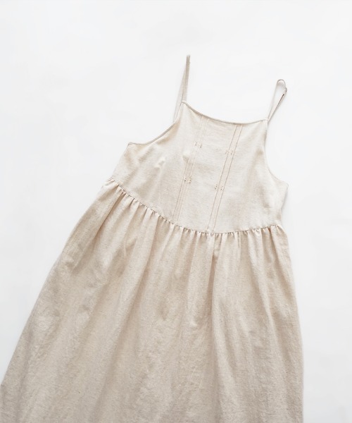 オオカミとフクロウ（オオカミとフクロウ）の「フクロウと晴れた日の午後に（ワンピース・レディース・ブラック/キナリ・FREE）」の11枚目の写真