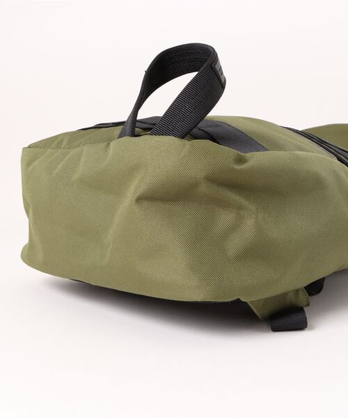DAKINE(ダカイン)の「DAKINE 96 HELI STREET BACKP バックパック/リュック 【2026年春夏モデル】(バックパック/リュック・メンズ・ホワイト系その他・FREE)」の3枚目の写真
