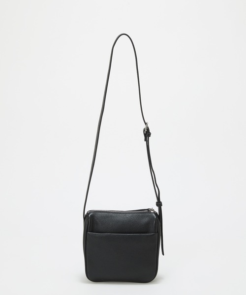 Breath TOPKAPI（ブレストプカピ）の「【Breath TOPKAPI】SUPPLE サプル シボレザー スワローマチ スクエア ミニ ショルダーバッグ（ショルダーバッグ・レディース・ブラック/ライトグレー・FREE）」の8枚目の写真